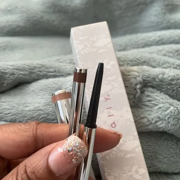 Mally on the double eye opening liner system - Picture 5 of 9